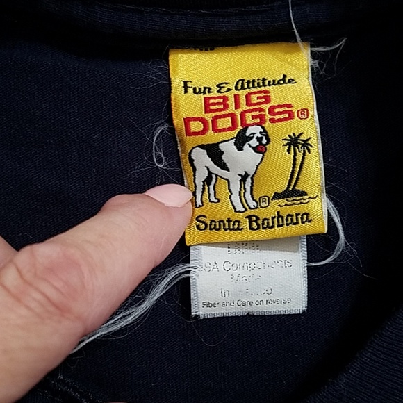 BIG DOGS Big Game Hunter short sleeve graphic tee shirt Lg. TV remote football - Picture 5 of 7